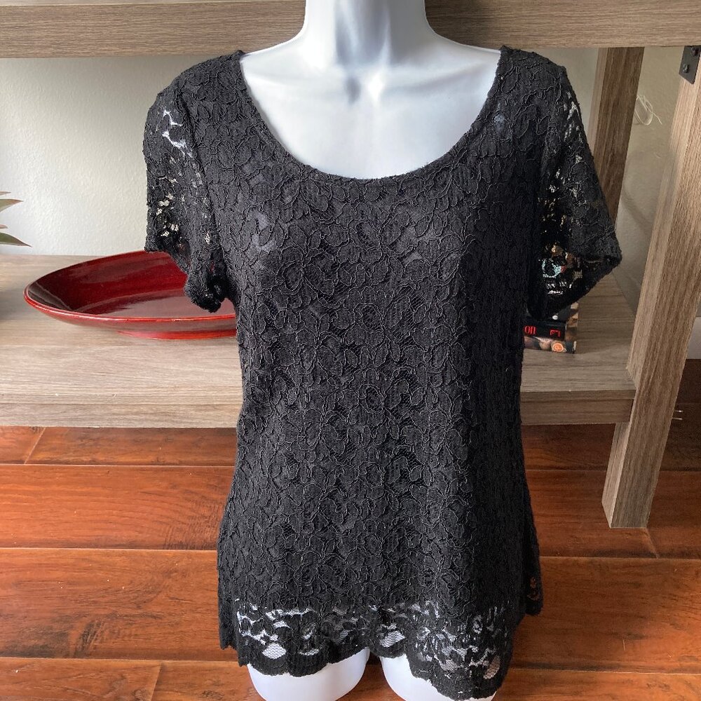 Emma James Black Short Sleeve Lace Blouse Large